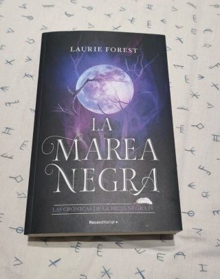 La bruja negra / The Black Witch