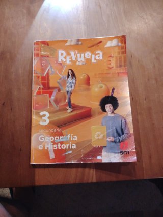 Geografía e Historia, 3 secundaria. Revuela