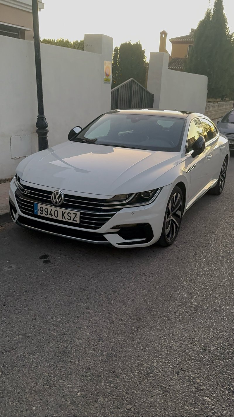 Volkswagen Arteon 2019 - foto 1