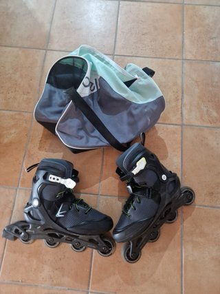Patines en línea negros