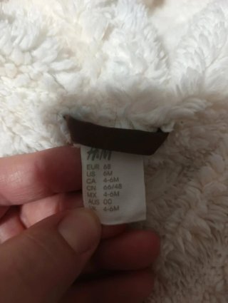 Buzo de bebé marrón con osito