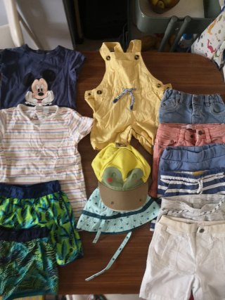 Lote de verano de 12 a 18 meses en muy buen estado