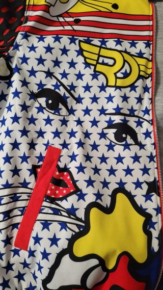 Chaqueta Adidas Originals x Rita Ora Edición limit