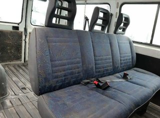 Citroen 1141506 paragolpes del jumper caja cerrada