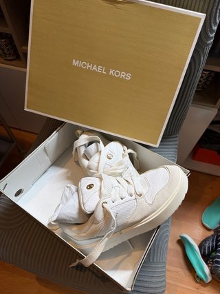 Bambas Michael Kors Blancas y Doradas