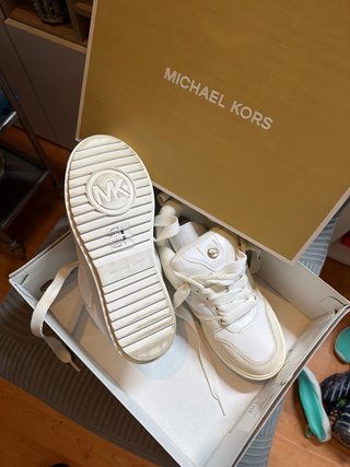 Bambas Michael Kors Blancas y Doradas