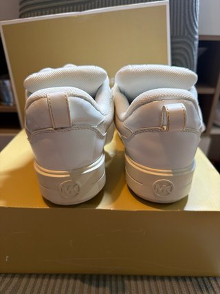 Bambas Michael Kors Blancas y Doradas