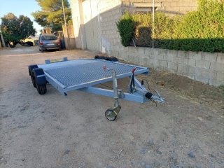 Remolque plataforma metálico