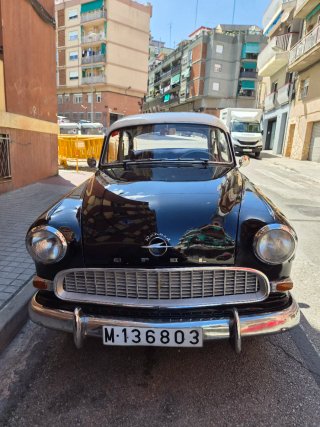 Opel Olympia Rekord 1955 para bodas con conductor