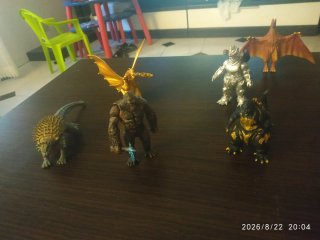 Figuras Godzilla y Monstruos