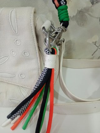 Bolso Desigual Blanco con Tira Multicolor