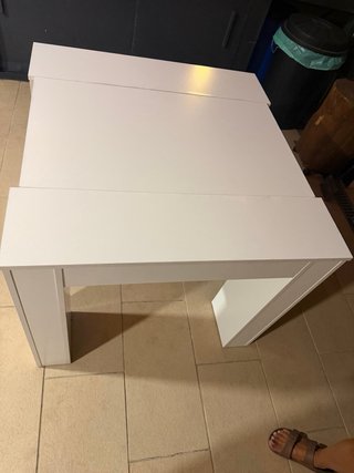 Mesa extensible blanca
