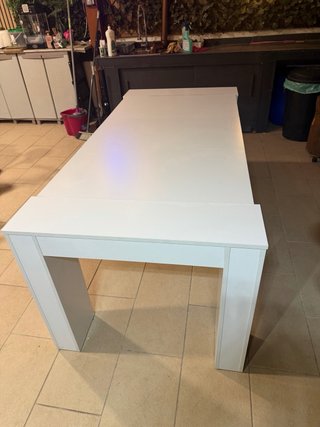 Mesa extensible blanca
