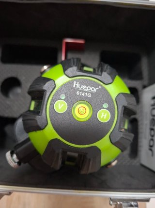 Nivel Láser Verde Huepar 6141G