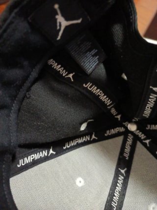 Gorra Jordan Negra Logo Jumpman