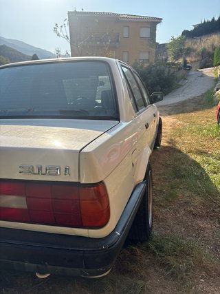 BMW E30 318i 1989