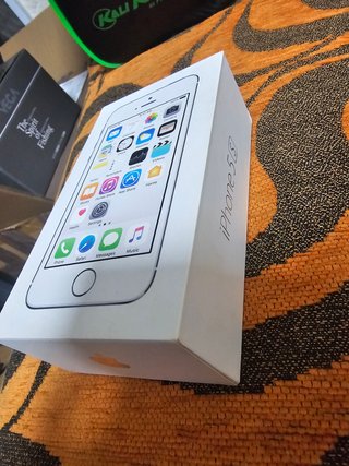 Caja iPhone 5S Apple