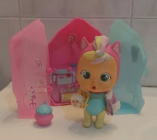 Cry Babies Hanna/ bebes llorones