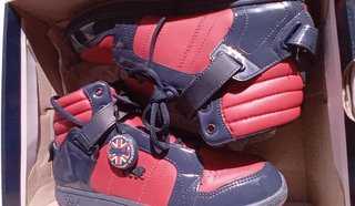 Botas Lonsdale Talla 39.5 Rojas y Azules