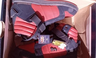 Botas Lonsdale Talla 39.5 Rojas y Azules