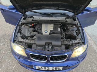 BMW Serie 1 2008 se vende o se cambia por otro