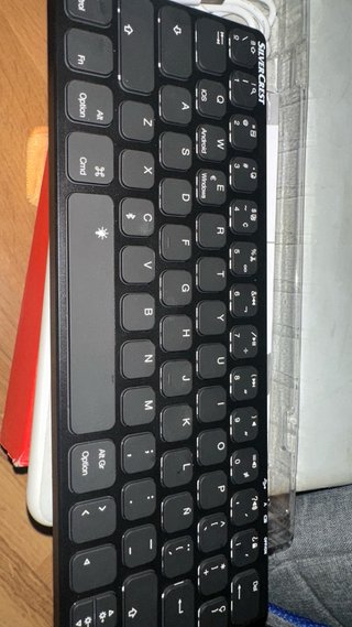 Teclado Silvercrest Bluetooth Retroiluminado