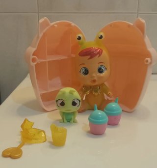 Cry Babies Rana y Mascota bebes llorones