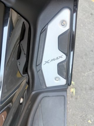 Yamaha XMAX 300 Tech MAX Negra