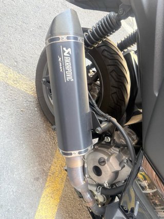 Yamaha XMAX 300 Tech MAX Negra