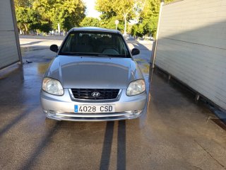 Hyundai Accent Plata 4028 CSD