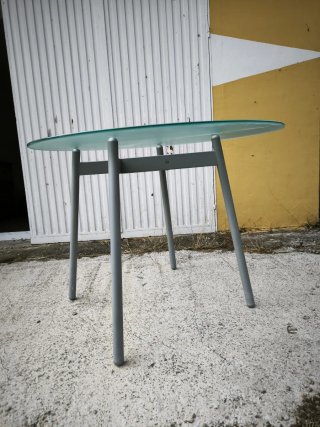 Mesa redonda cristal y metal