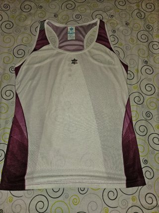 Conjunto deportivo Luanvi mujer 3 piezas.