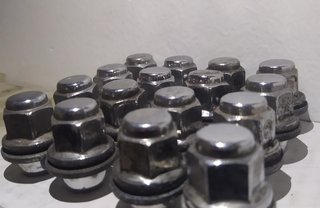 ✅Tornillería para llantas Aluminio para Toyota