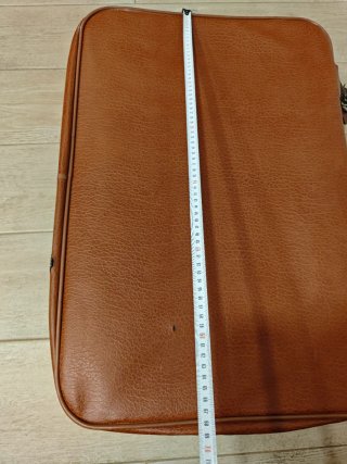 Maleta vintage marrón