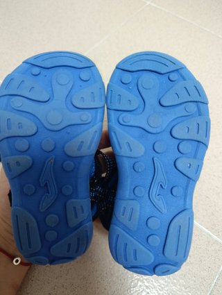 Sandalias niño Joma azul y naranja