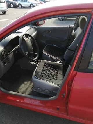 Kia Rio - camina bien cambio de algunas cosas