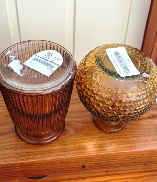 Coppia Vasi Decorativi in Vetro Ambrato
