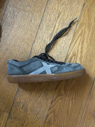 Zapatillas Munich grises