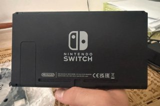 Nintendo Switch Negra con Joy-Cons Rojo/Azul