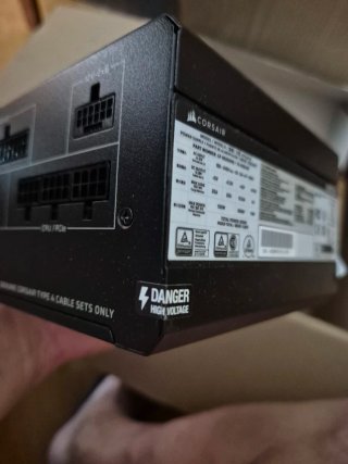 Corsair RM850e Fuente de Alimentación Modular