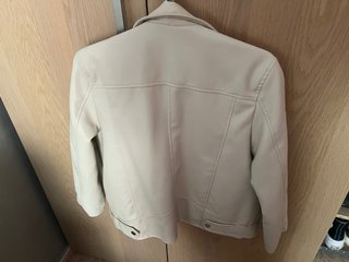 Chaqueta polipiel niña Zara Talla 10