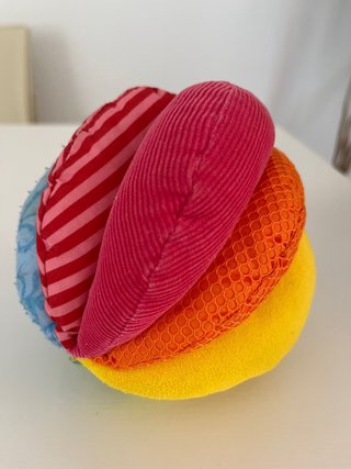 Bola HABA Arco Iris Bebé