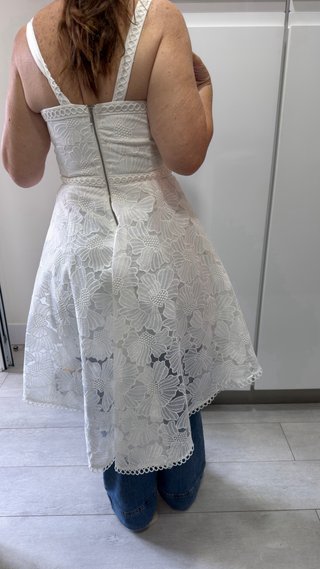 Vestido blanco de encaje