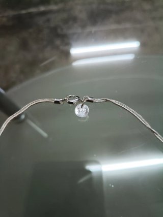 Collar regulable. Libélulas con Circonitas. Plata