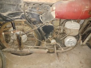 Lote 2 Montesa brio