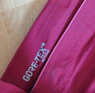 Chaqueta Montura Gore-Tex Active, talla XS