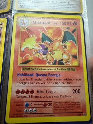Carta Pokémon Charizard FASE 2 LV.76 150 PS