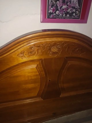 Cama de madera maciza cerezo
