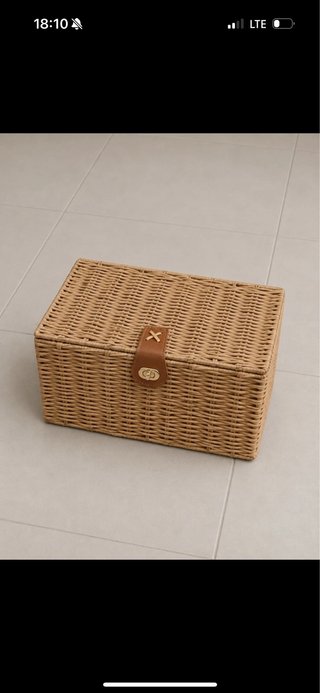 Caja decorativa mimbre y cuero