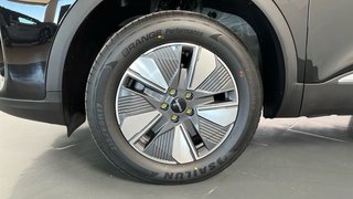 Ebro S400 1.5 DHE HEV Excellence CVT